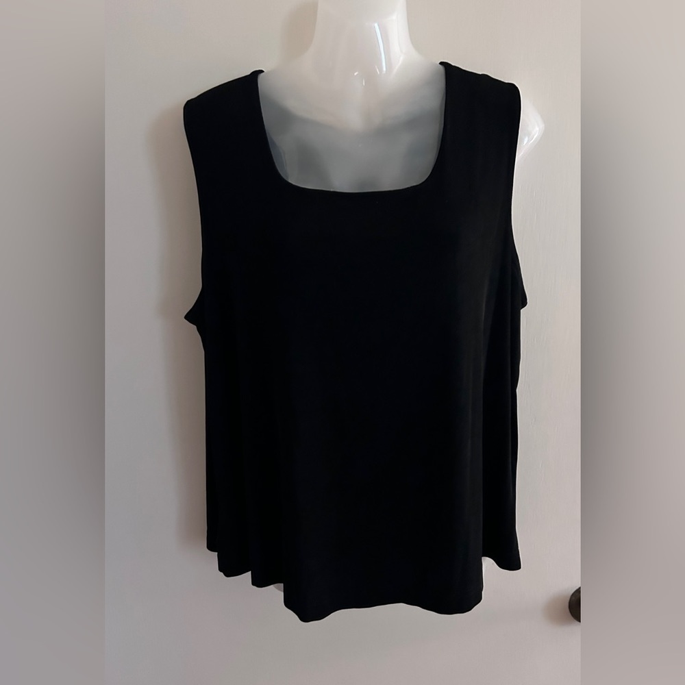 French Laundry brand women’s Black Tank top size 1X. 6 % Spandex, 94 % A…​​​​​ - Picture 2 of 14